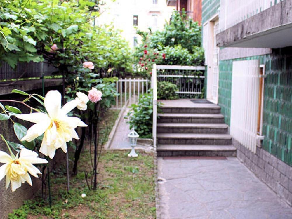 Villamelchiorre 1 Милано Екстериор снимка